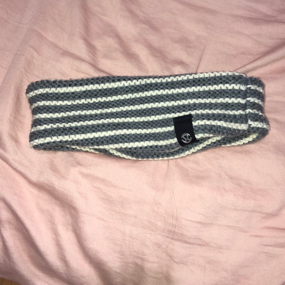 Lululemon Sherpa Knit Ear Warmer